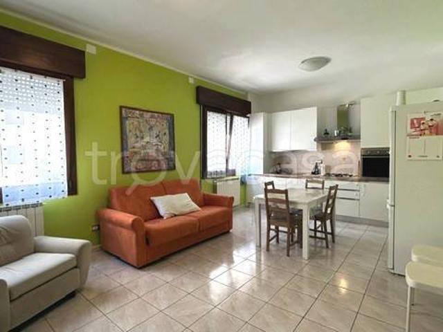 Appartamento in vendita a Caorle via Don Luigi Orione, 8