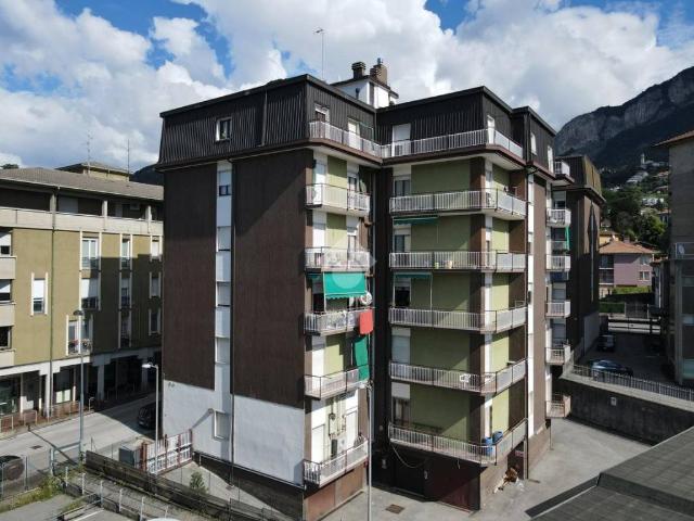 Appartamento in vendita a Calolziocorte LC