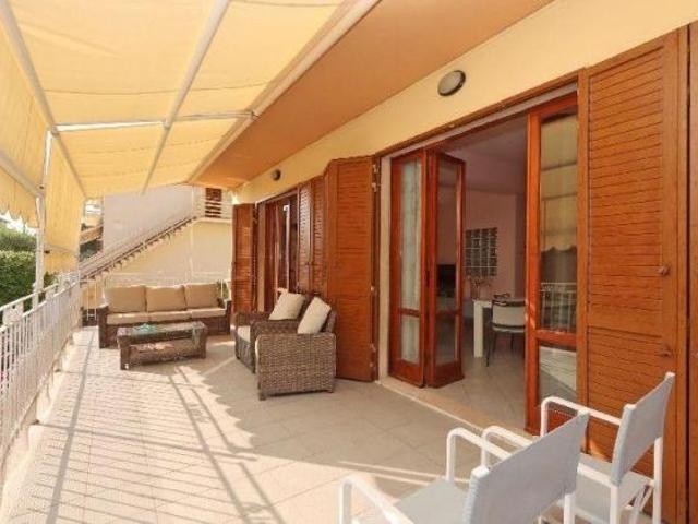 Appartamento in vendita a Caletta Rosignano Marittimo 100 mq Rif: 1412161