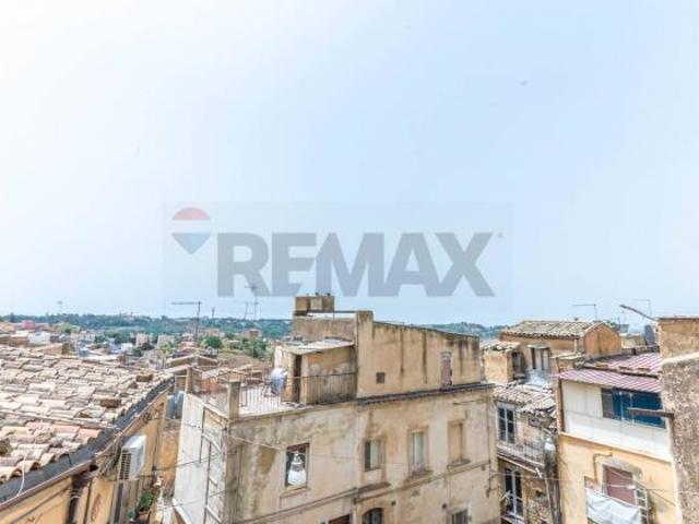 Appartamento in vendita a Caltagirone
