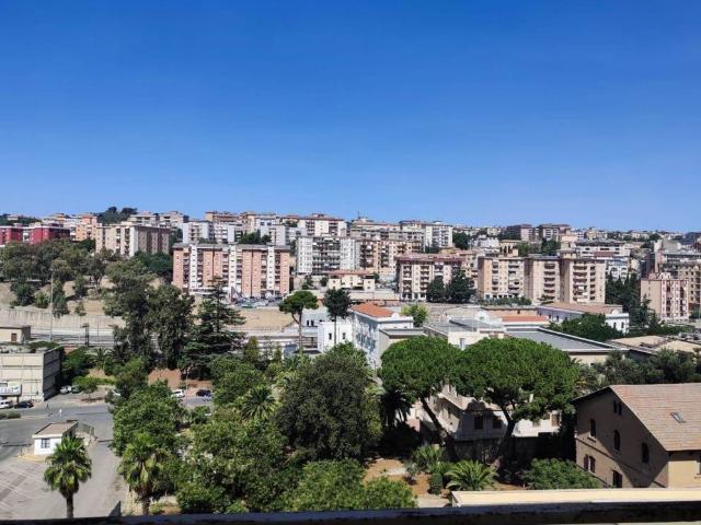 Appartamento in vendita a Caltanissetta CL