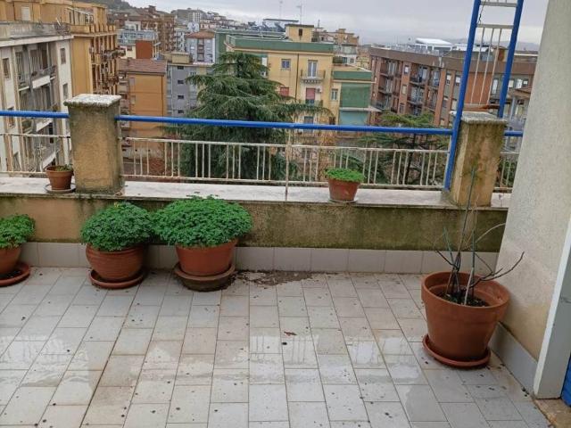 Appartamento in vendita a Caltanissetta CL