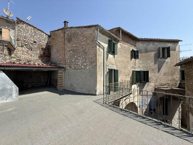 Appartamento in vendita a Calvi dell'Umbria TR