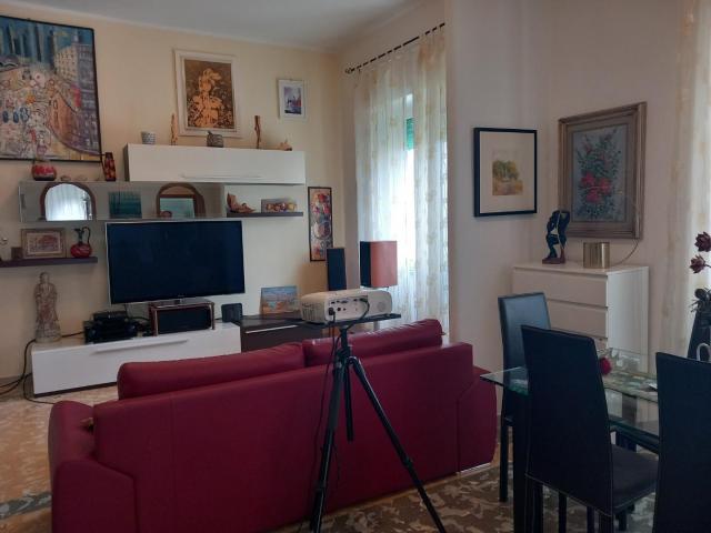 Appartamento in vendita a Calzabigi Livorno in Ristrutturato composto da 2vani
