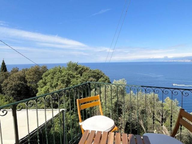 Appartamento in vendita a Camogli GE