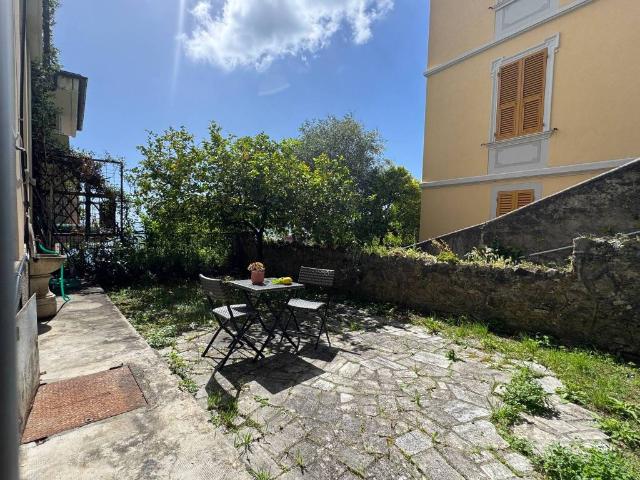 Appartamento in vendita a Camogli GE