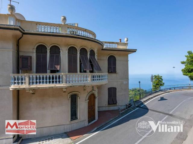 Appartamento in vendita a Camogli via Enrico Figari, Ruta