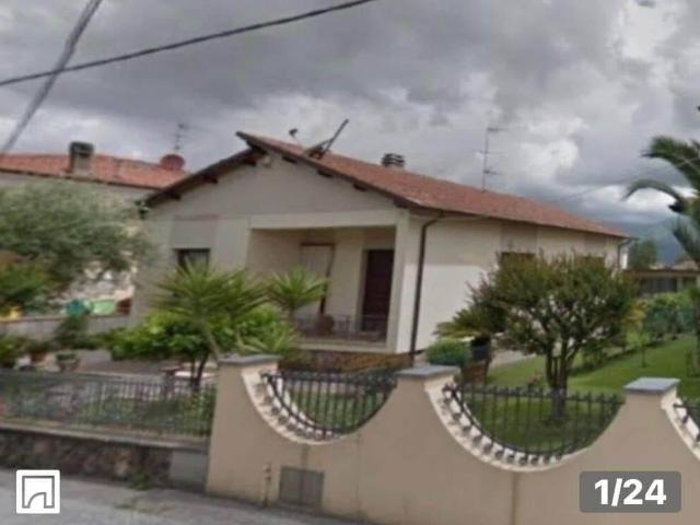 Appartamento in vendita a Camaiore, Capezzano Pianore
