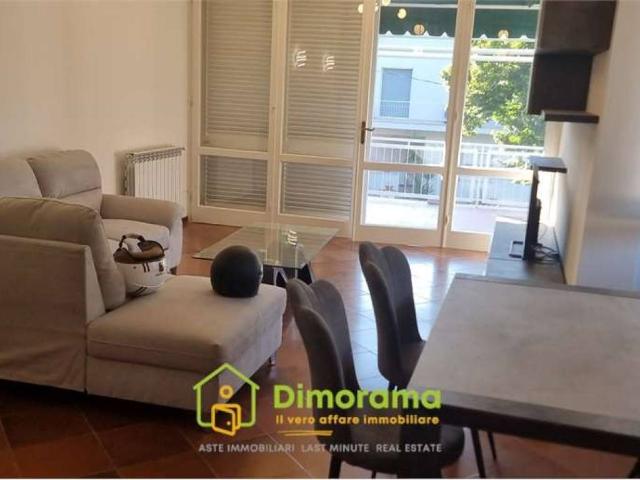 Appartamento in vendita a Camaiore LU