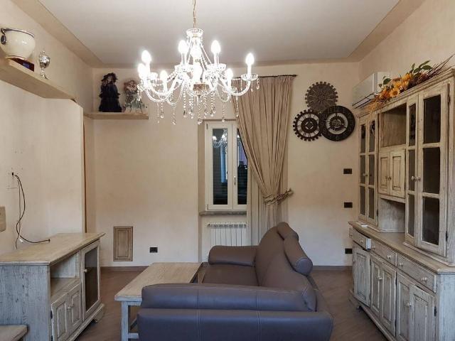 Appartamento in vendita a Camaiore LU