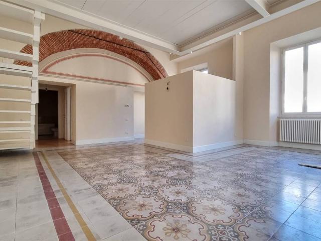 Appartamento in vendita a Camaiore LU
