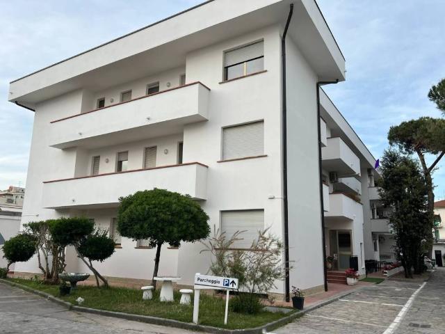 Appartamento in vendita a Camaiore LU