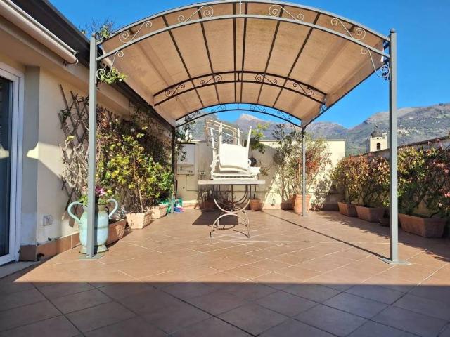 Appartamento in vendita a Camaiore LU