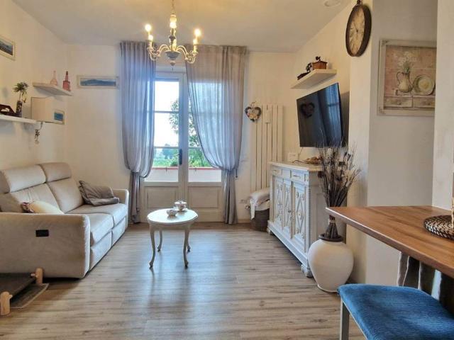 Appartamento in vendita a Camaiore LU