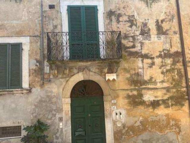 Appartamento in vendita a Camaiore LU