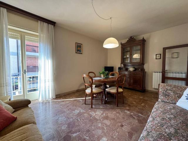 Appartamento in vendita a Camaiore LU