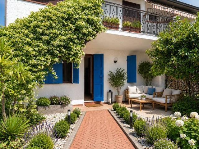 Appartamento in vendita a Camaiore LU