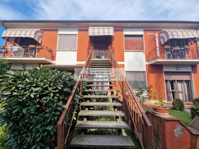 Appartamento in vendita a Camaiore, Lido di Camaiore