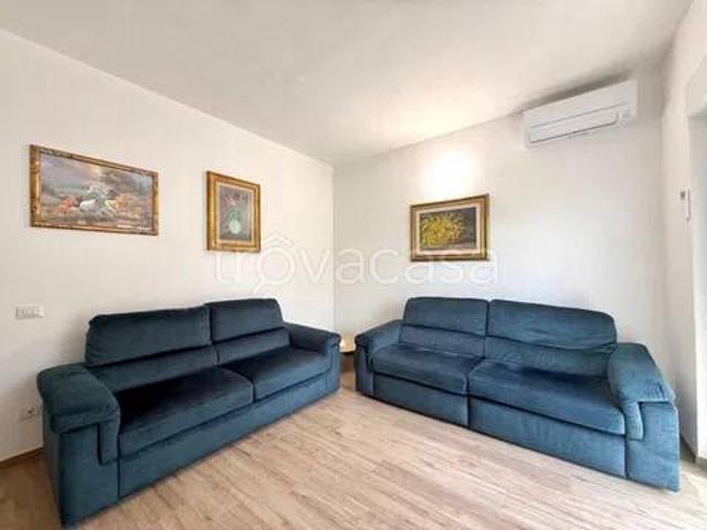 Appartamento in vendita a Camaiore via Vittorio Veneto, Lido Di Camaiore