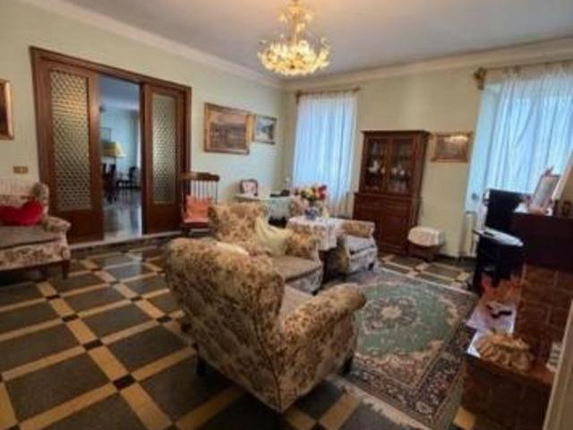 Appartamento in vendita a Camaiore 250 mq Rif: 1407147