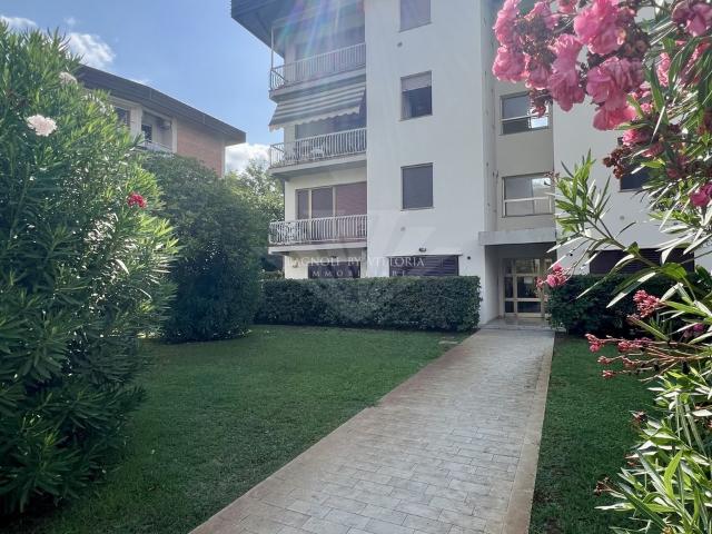 Appartamento in vendita a Camaiore