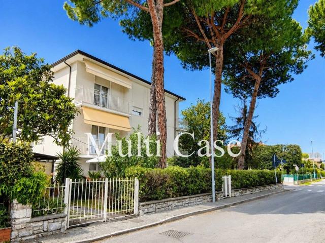 Appartamento in vendita a Camaiore