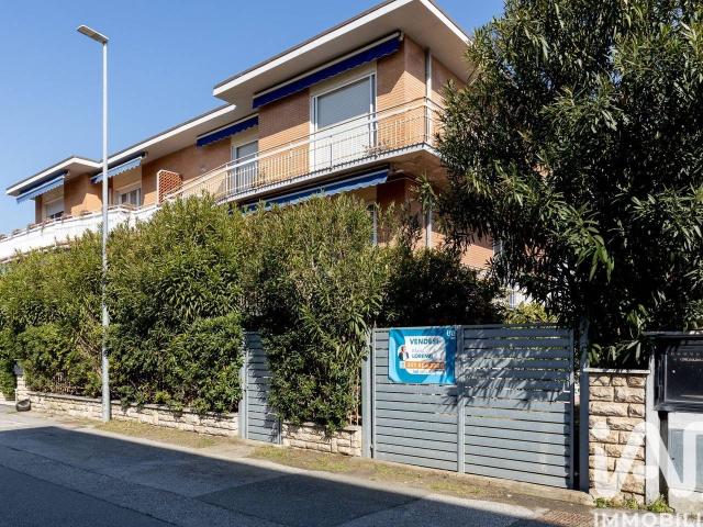 Appartamento in vendita a Camaiore