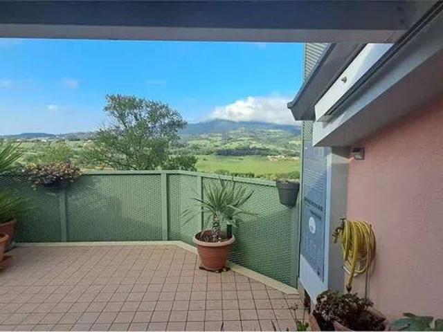 Appartamento in vendita a Camerano AN