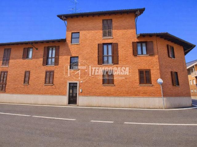Appartamento in vendita a Cameri NO