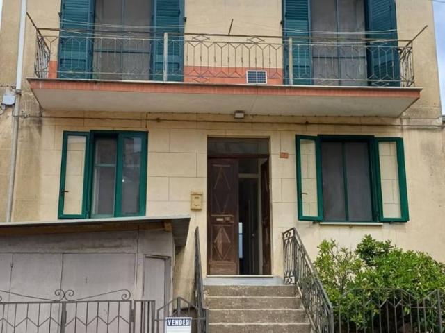 Appartamento in vendita a Camerota SA