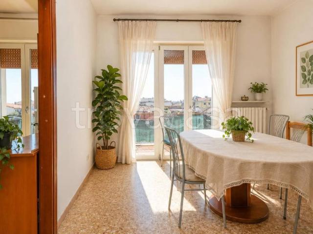Appartamento in vendita a Campagna Lupia via Genova, 6