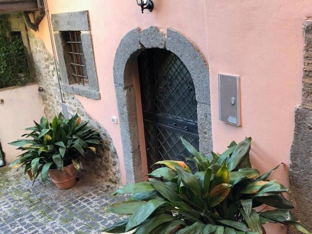 Appartamento in vendita a Campagnano Di Roma