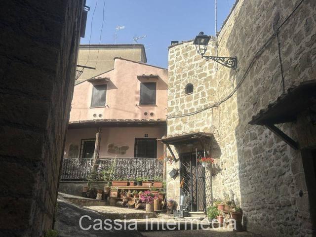 Appartamento in vendita a Campagnano Di Roma