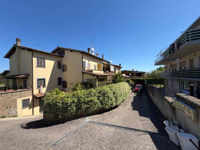 Appartamento in vendita a Campagnano di Roma via Quintilio Gentili, 26