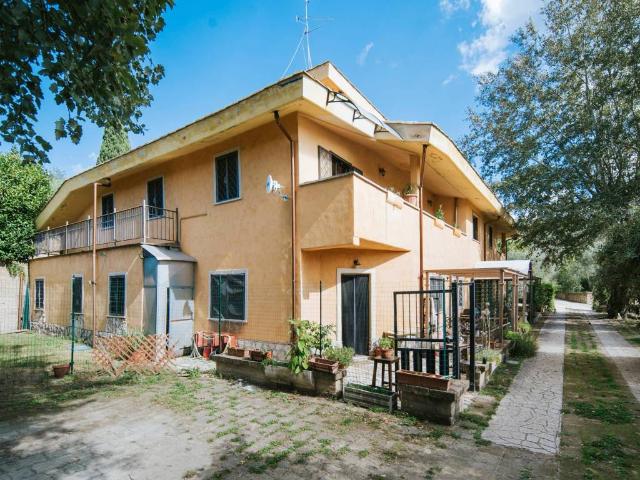 Appartamento in vendita a Campagnano di Roma RM