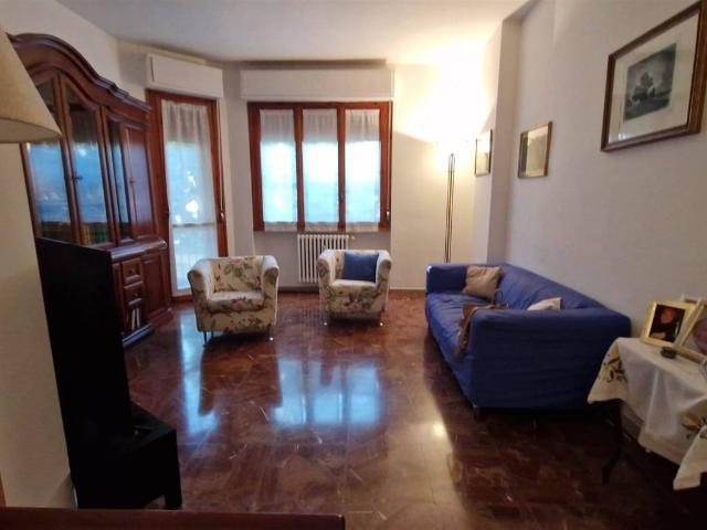 Appartamento in vendita a Campi Bisenzio FI