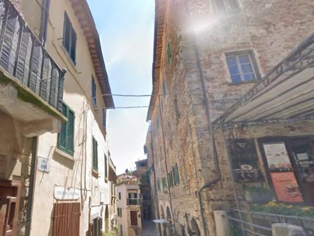 Appartamento in vendita a Campiglia Marittima