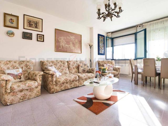 Appartamento in vendita a Campiglia Marittima LI