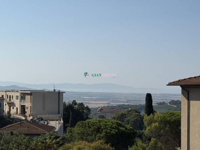 Appartamento in vendita a Campiglia Marittima LI