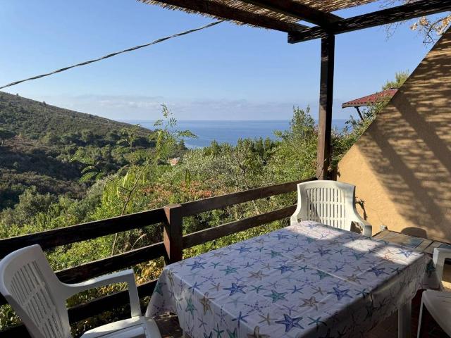 Appartamento in vendita a Campo nell'Elba LI