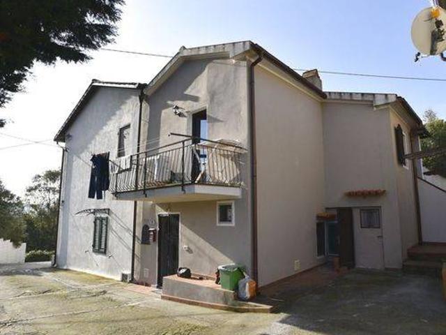 Appartamento in vendita a Campo nell'Elba LI