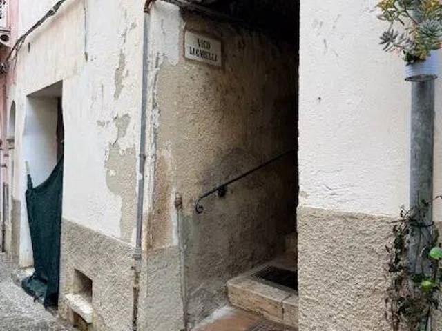 Appartamento in vendita a Campobasso CB