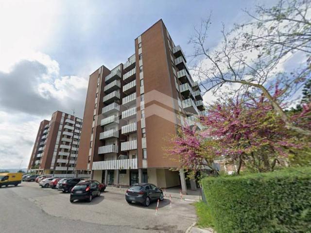 Appartamento in vendita a Campobasso, Semicentro