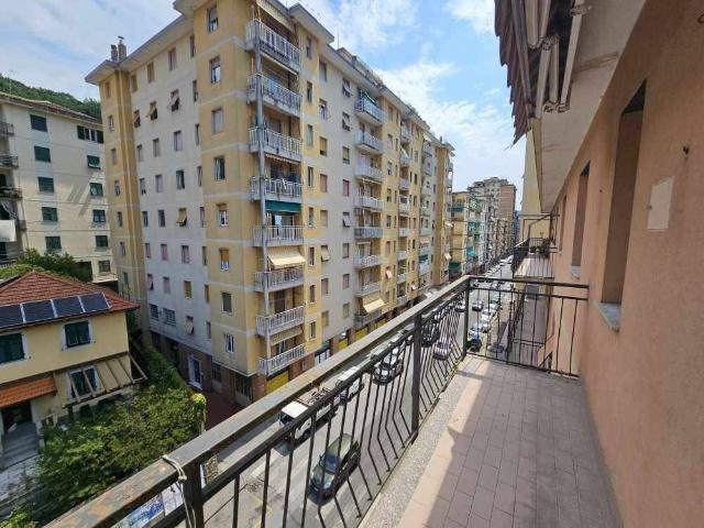 Appartamento in vendita a Campomorone GE
