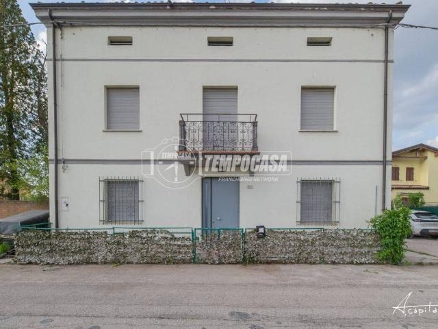 Appartamento in vendita a Camposanto MO