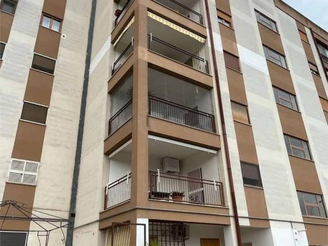 Appartamento in vendita a Canosa di Puglia BT