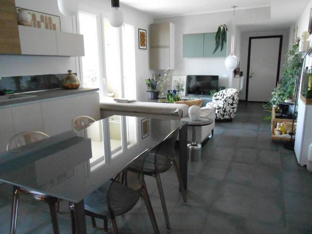 Appartamento in vendita a Canegrate MI