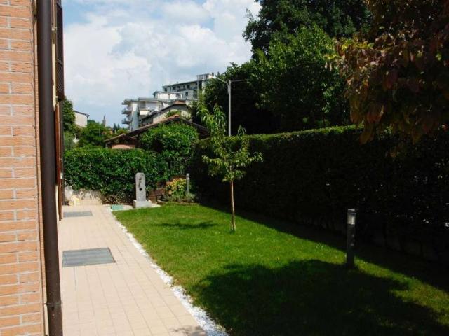 Appartamento in vendita a Cantù CO