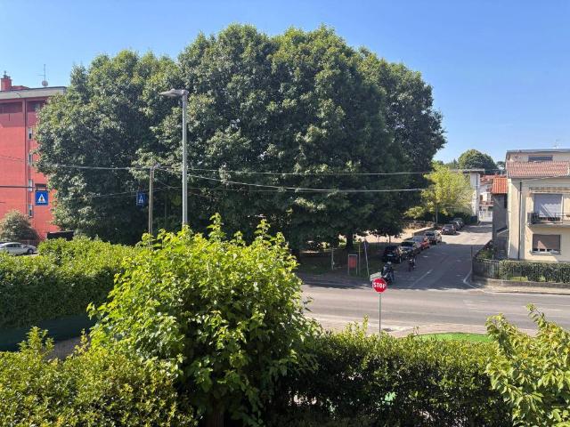 Appartamento in vendita a Cantù CO