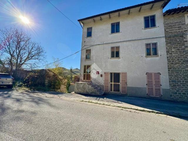 Appartamento in vendita a Cantiano PU